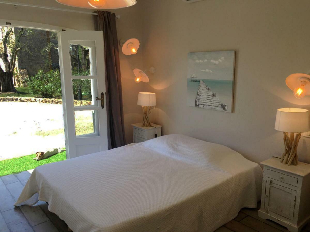Le Champmazet Bed & Breakfast La Roquette-sur-Siagne Exterior photo