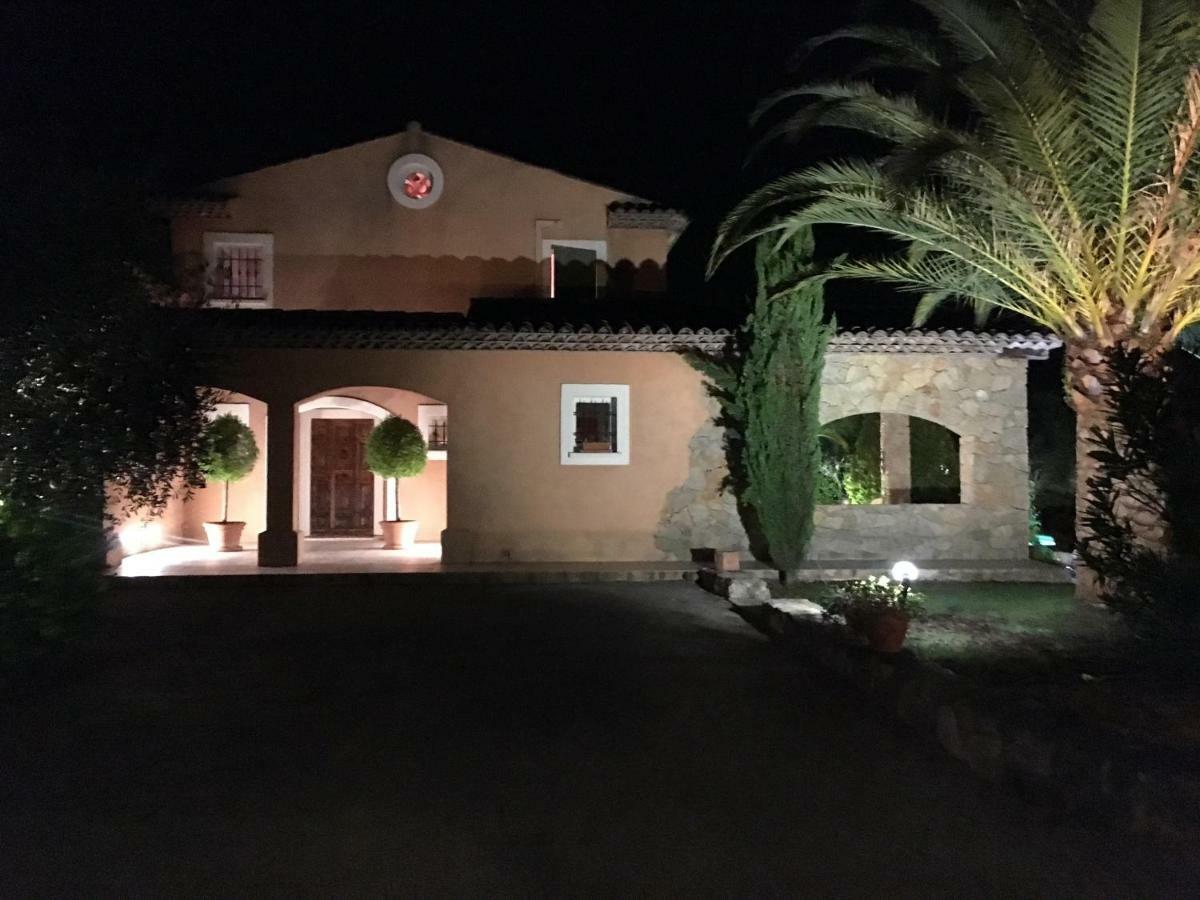 Le Champmazet Bed & Breakfast La Roquette-sur-Siagne Exterior photo